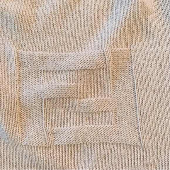 Authentic FENDI Limited Edition Pouch ✨RARE✨ PRICE FIRM - Picture 3 of 6